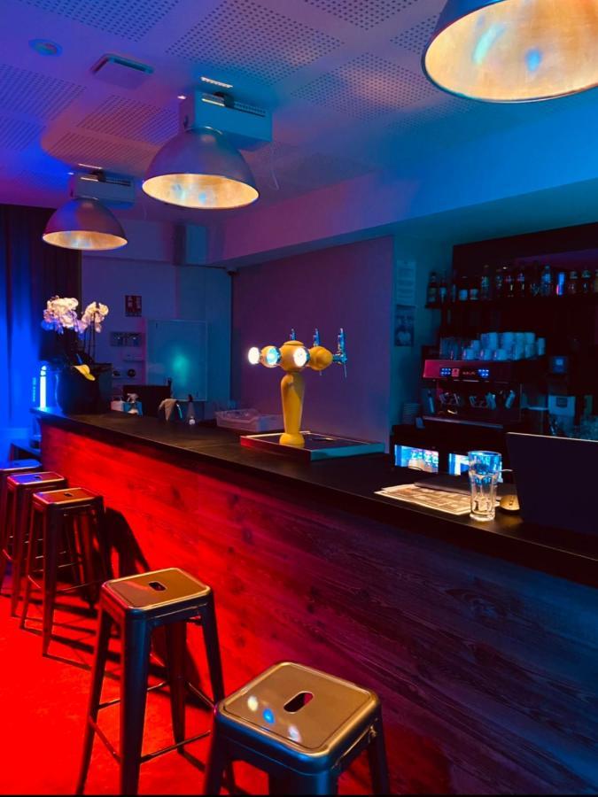 Hostel Flamingo Nimes Gare Centre מראה חיצוני תמונה